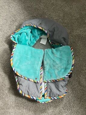 Britax Turquoise Lined Quilted carseat Cover